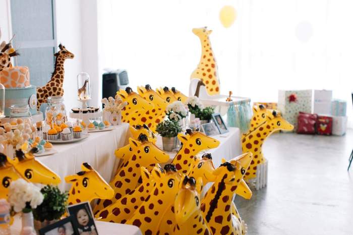 How to make giraffe decoration big party