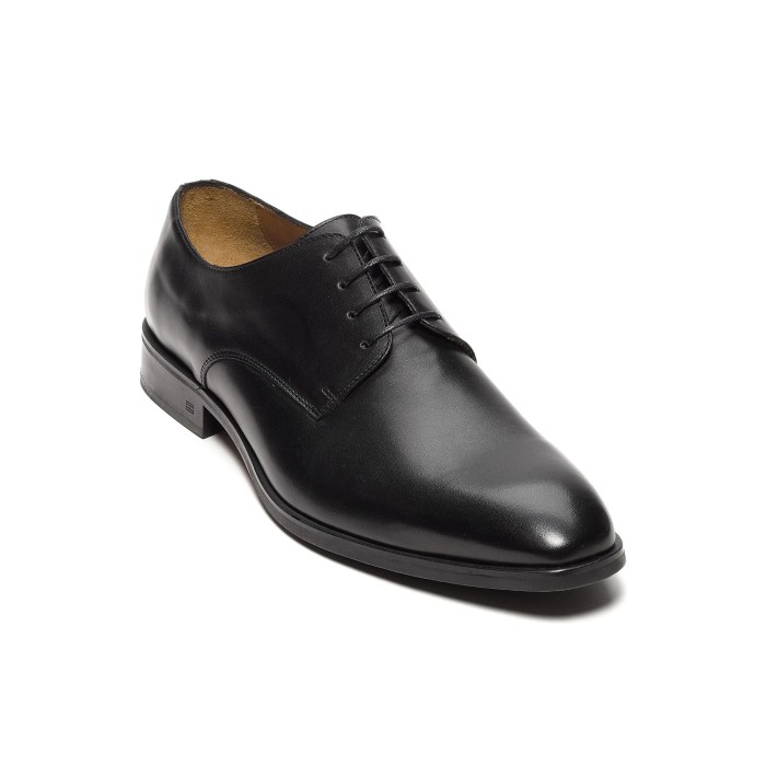 Tommy hilfiger men's dress shoes